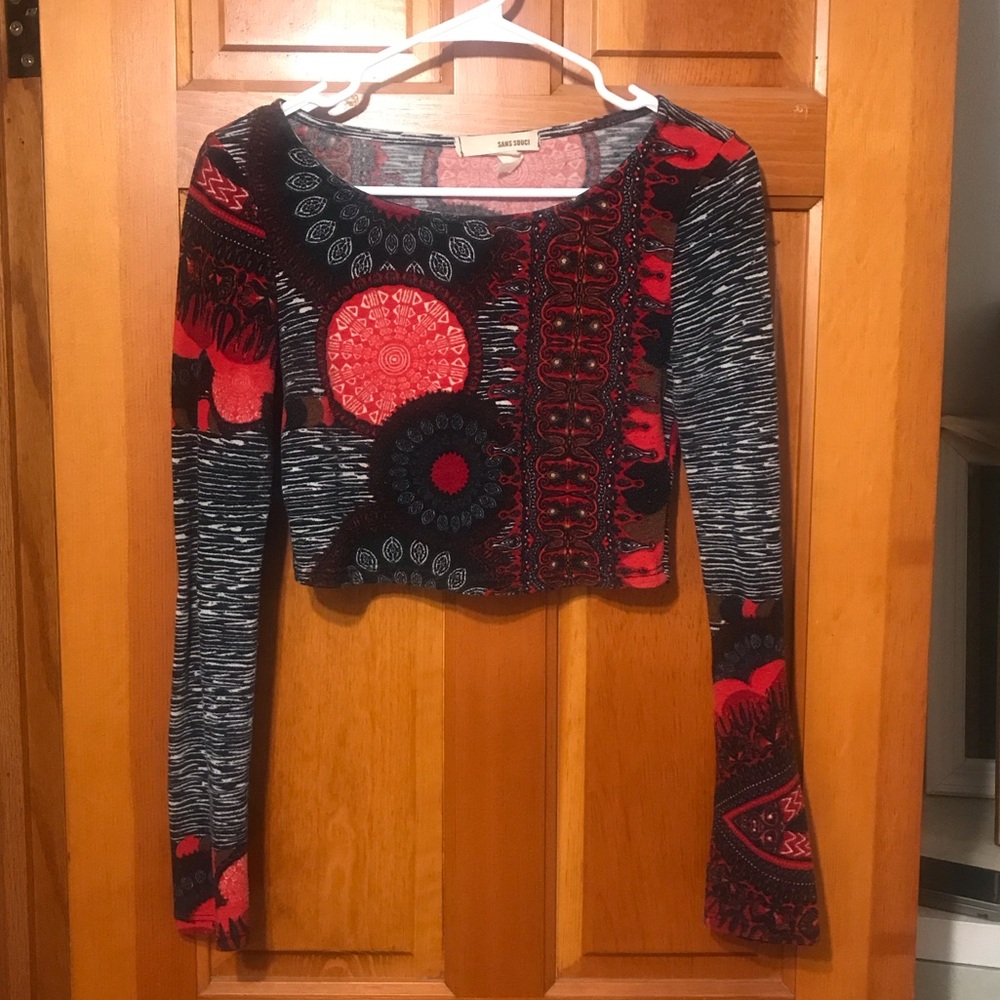 Long sleeve crop top